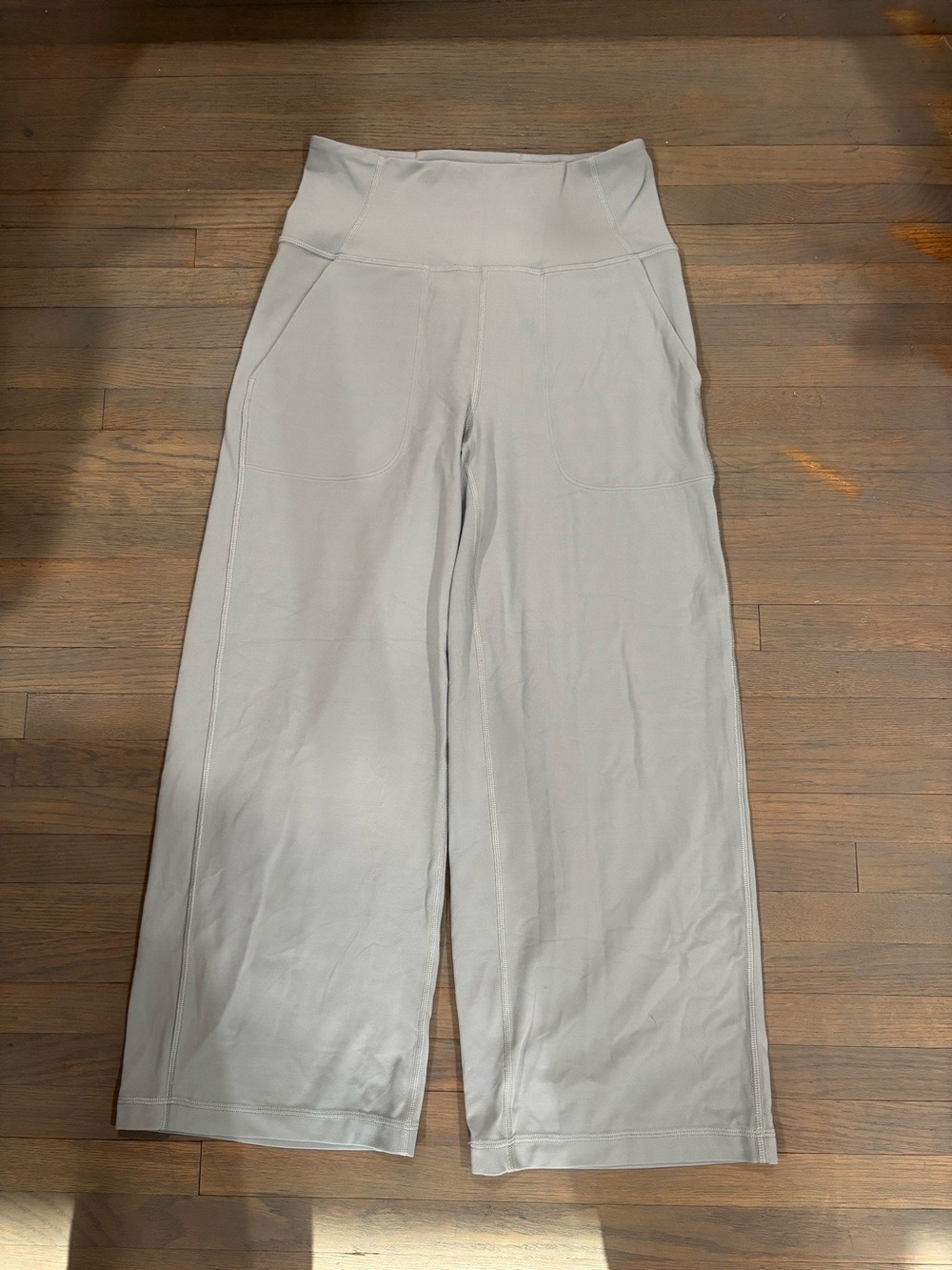 829. Lululemon Align™ High-Rise Wide-Leg Cropped Pants 23" in Rhino Grey